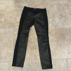 Women's Vince Fabric & leather Leggings Size 2‎ Black